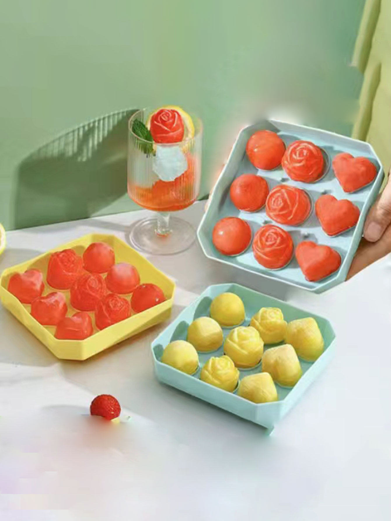 ローズアイスキューブ型製氷皿食品グレードのシリコーンソフト家 - Ice Mold Sphere のレビューと価格